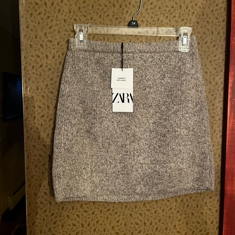 Zara Heathered Gray knit wool blend mini Skirt
